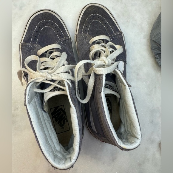 Vans Off the wall Grey suede and canvas High Tops mens 7 women’s 8.5 - Picture 8 of 9